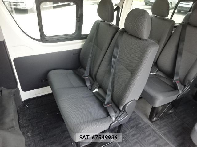 Toyota HIACE VAN 2015-04 7902685-14
