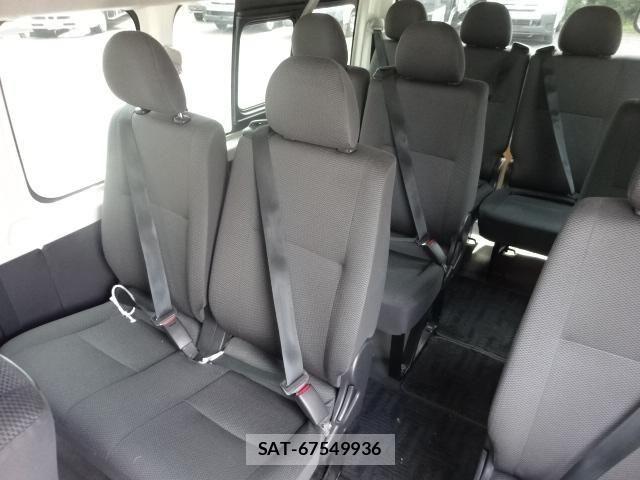 Toyota HIACE VAN 2015-04 7902685-16