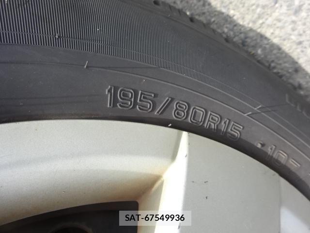 Toyota HIACE VAN 2015-04 7902685-27
