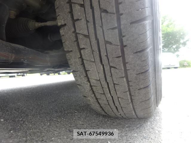 Toyota HIACE VAN 2015-04 7902685-28