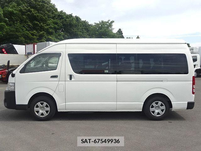 Toyota HIACE VAN 2015-04 7902685-3