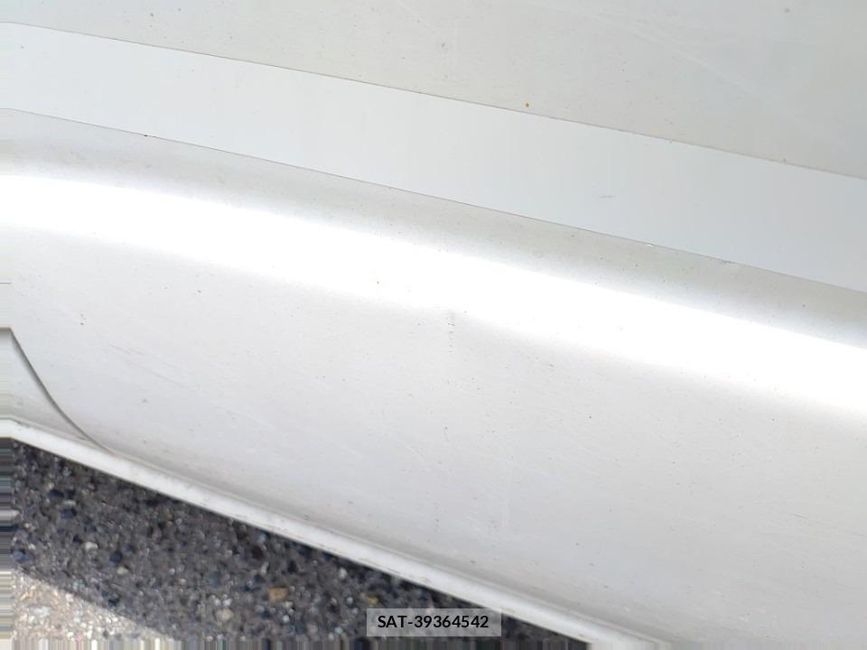 Toyota HIACE VAN 2019-06 7903883-27