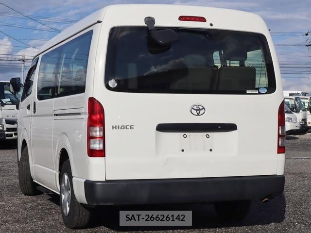 Toyota HIACE VAN 2017-05 7961930-1