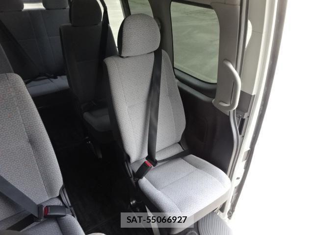 Toyota HIACE VAN 2018-05 7961916-13