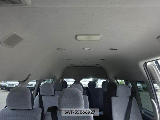 Toyota HIACE VAN 2018-05 7961916-19