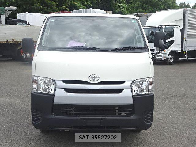 Toyota HIACE VAN 2019-12 7961928-1