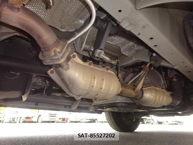 Toyota HIACE VAN 2019-12 7961928-24