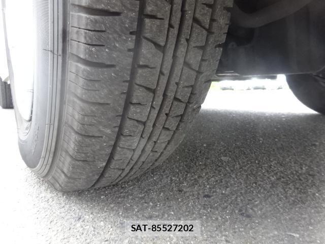Toyota HIACE VAN 2019-12 7961928-27