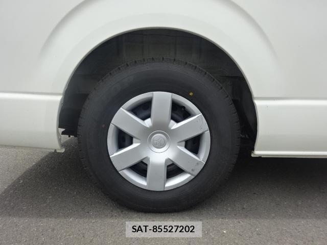 Toyota HIACE VAN 2019-12 7961928-28