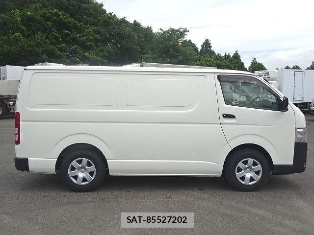 Toyota HIACE VAN 2019-12 7961928-4