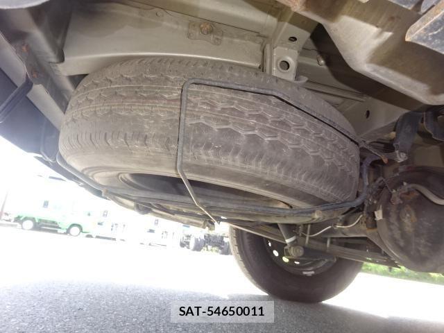 Toyota HIACE VAN 2019-04 7979386-25