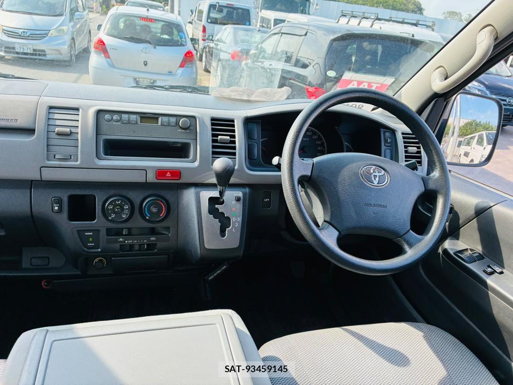 Toyota HIACE VAN 2008-05 7972159-12
