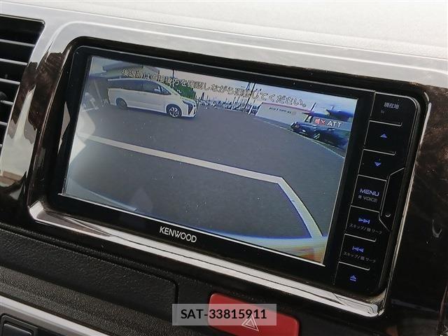 Toyota HIACE VAN 2022-10 8035841-4