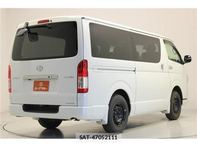 Toyota HIACE VAN 2016-07 8073937-11