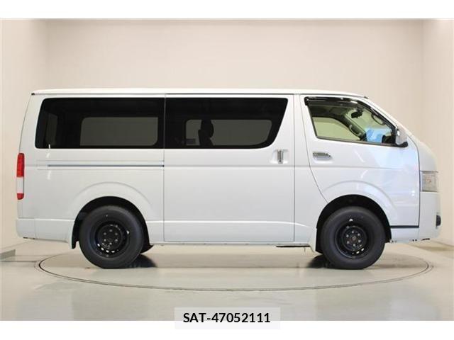 Toyota HIACE VAN 2016-07 8073937-12
