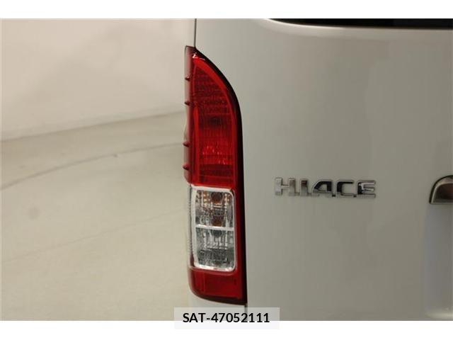 Toyota HIACE VAN 2016-07 8073937-18