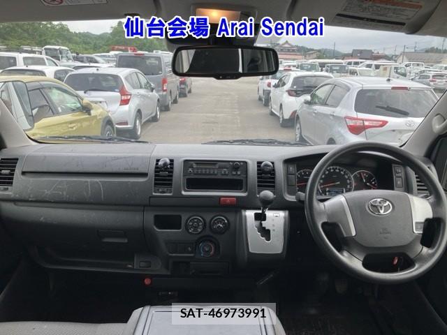 Toyota HIACE VAN 2019-07 8068529-5