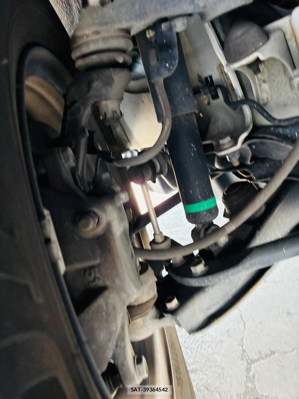Toyota HIACE VAN 2019-06 7903883-34