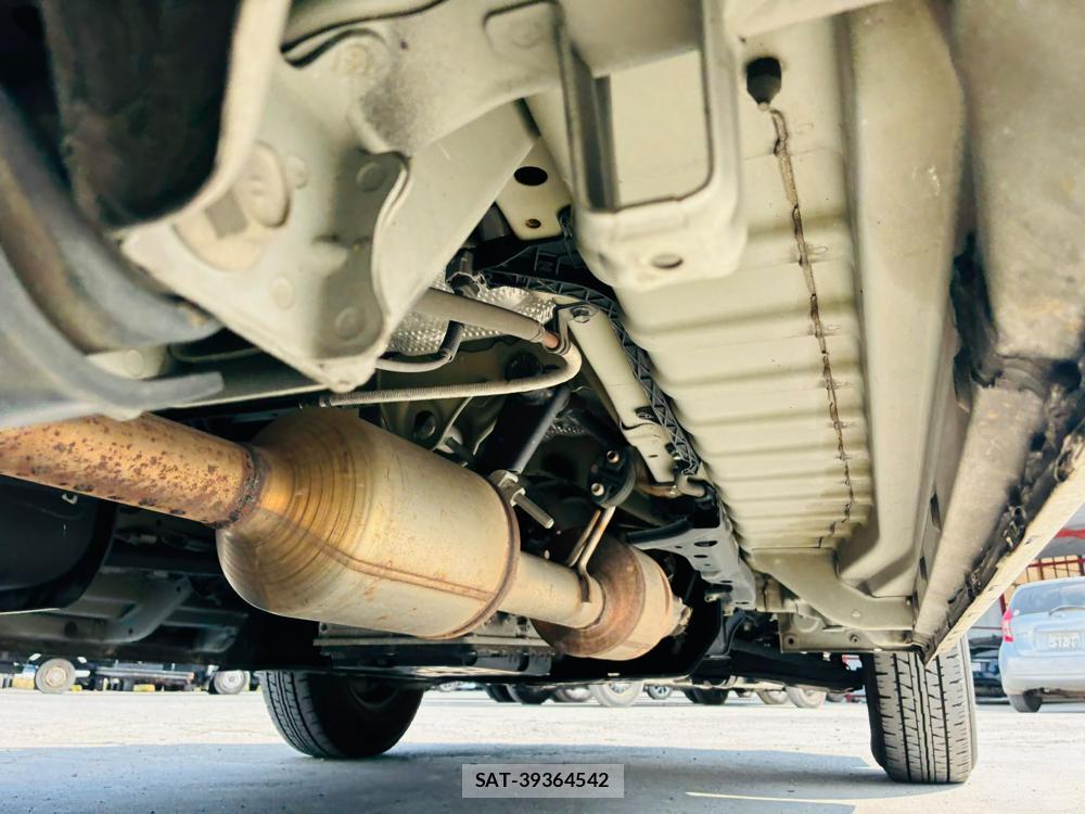 Toyota HIACE VAN 2019-06 7903883-37