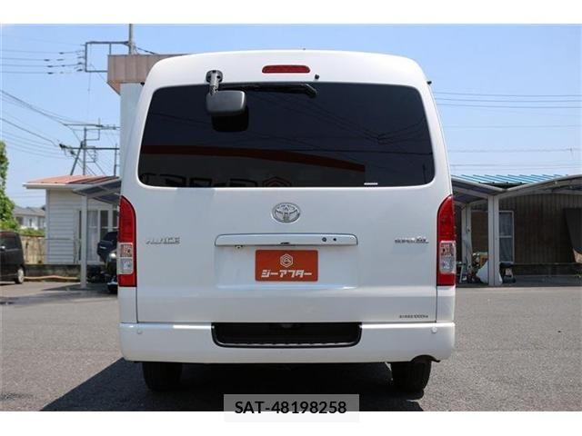 Toyota HIACE VAN 2018-10 8130426-8