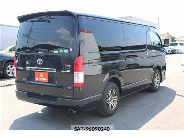Toyota HIACE VAN 2020-09 8130429-10