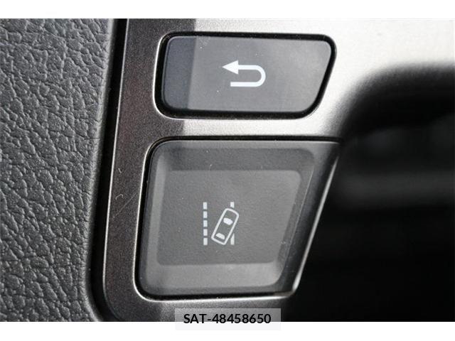 Toyota HIACE VAN 2021-03 8207779-2