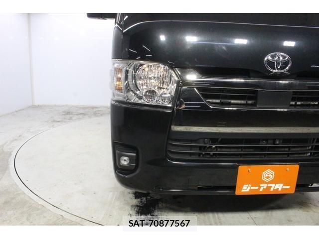 Toyota HIACE VAN 2023-01 8207777-10