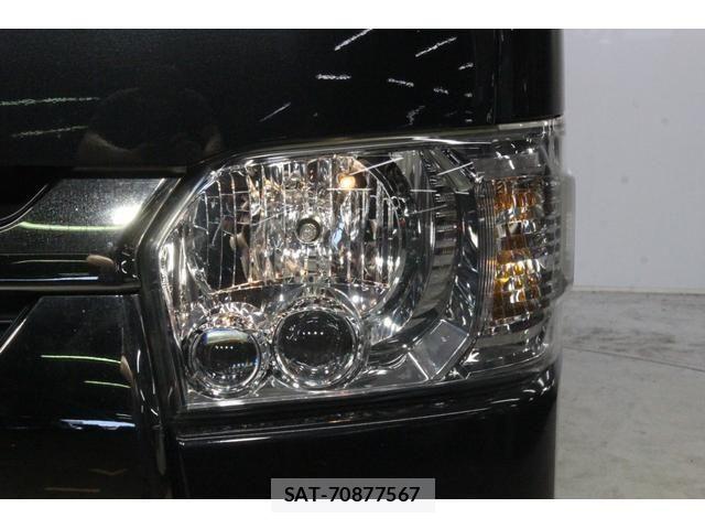 Toyota HIACE VAN 2023-01 8207777-14