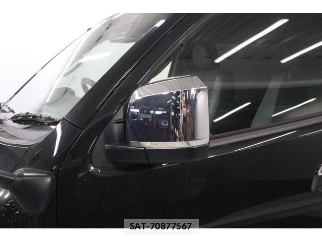 Toyota HIACE VAN 2023-01 8207777-16