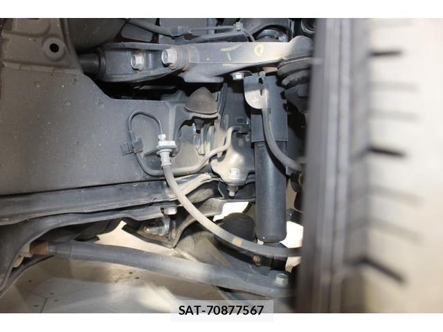 Toyota HIACE VAN 2023-01 8207777-20