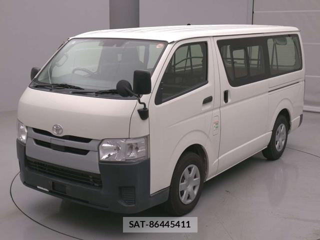 Toyota HIACE VAN 2019-07 8199206-0