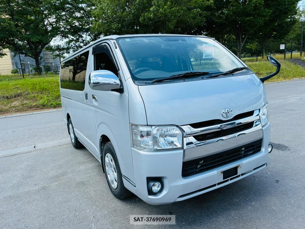 Toyota HIACE VAN 2019-09 8119958-6