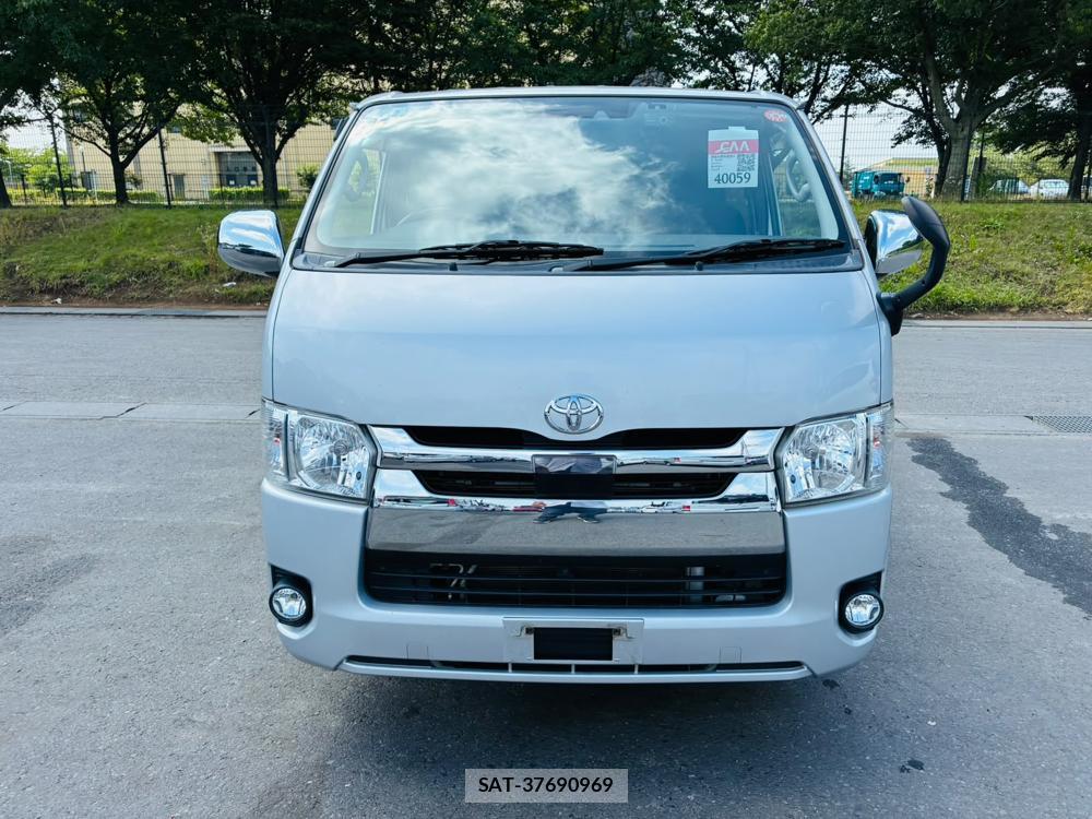 Toyota HIACE VAN 2019-09 8119958-7