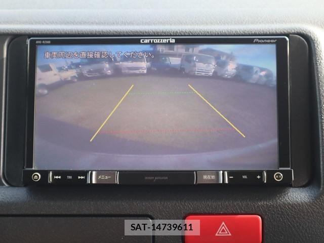Toyota HIACE VAN 2017-02 8230263-14