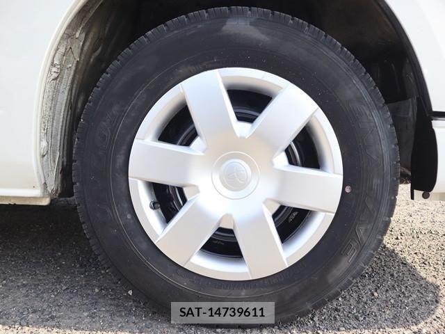Toyota HIACE VAN 2017-02 8230263-20
