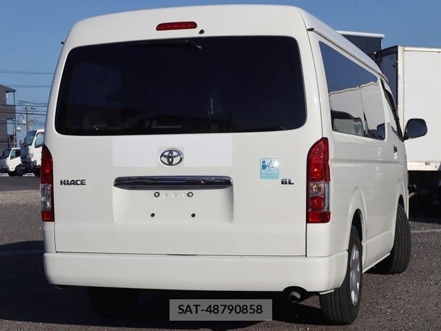 Toyota HIACE VAN 2020-04 8230264-1