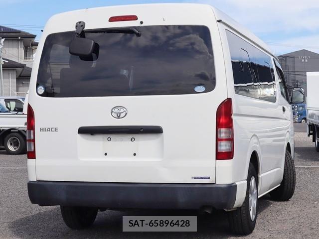 Toyota HIACE VAN 2015-04 8230265-1