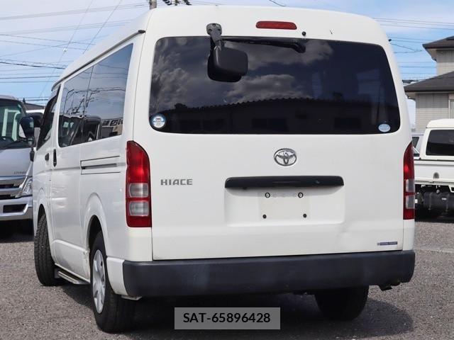 Toyota HIACE VAN 2015-04 8230265-2