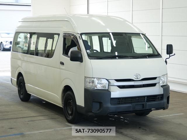 Toyota HIACE VAN 2019-06 8252226-0