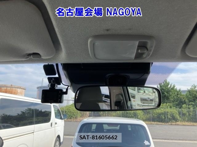 Toyota HIACE VAN 2020-07 8261530-9