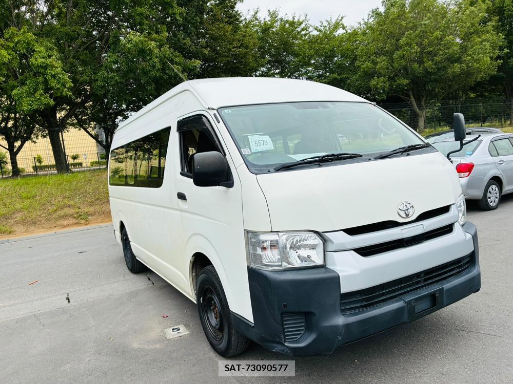 Toyota HIACE VAN 2019-06 8252226-6