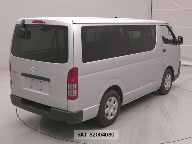 Toyota HIACE VAN 2019-07 8298911-1