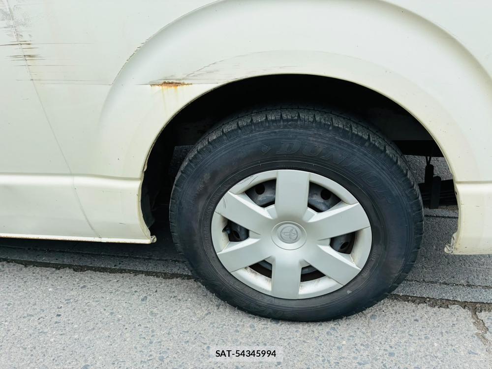 Toyota HIACE VAN 2019-07 8240827-29