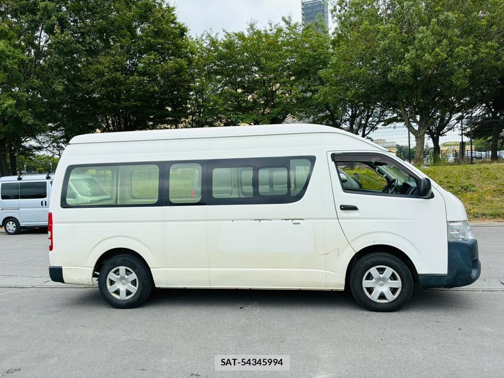 Toyota HIACE VAN 2019-07 8240827-5