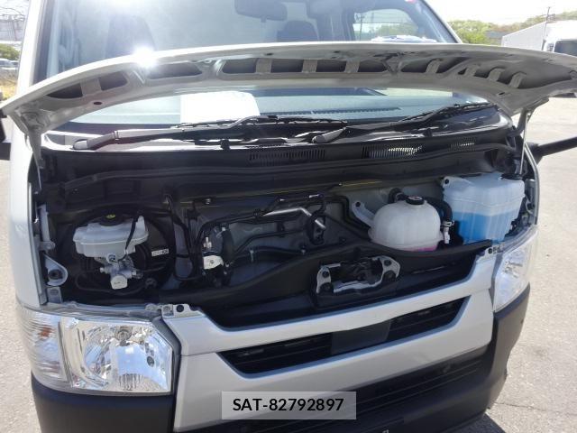 Toyota HIACE VAN 2024-02 8336084-28