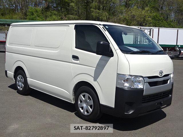 Toyota HIACE VAN 2024-02 8336084-2