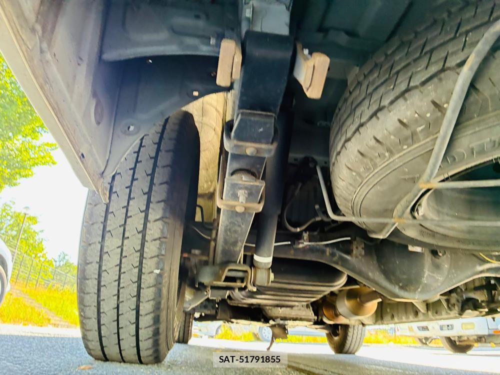 Toyota HIACE VAN 2019-07 8199207-34