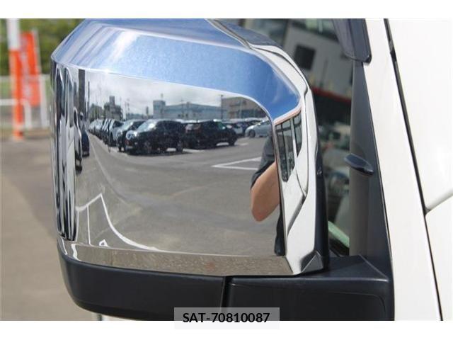 Toyota HIACE VAN 2021-05 8354607-18