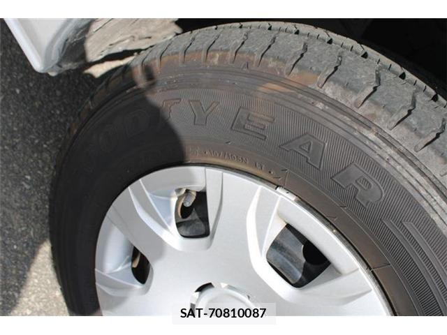 Toyota HIACE VAN 2021-05 8354607-24