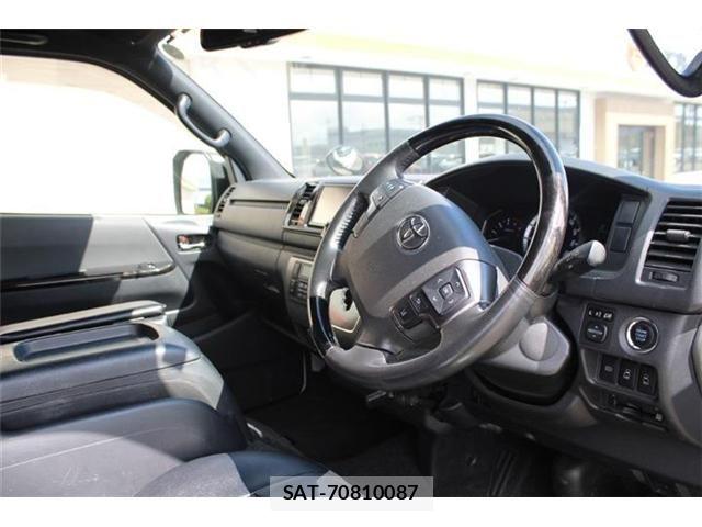 Toyota HIACE VAN 2021-05 8354607-27